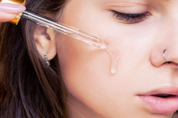 Serumai veido odai: hialuronas, retinolis, vitaminas c, veido pilingas - grozioplanas.lt