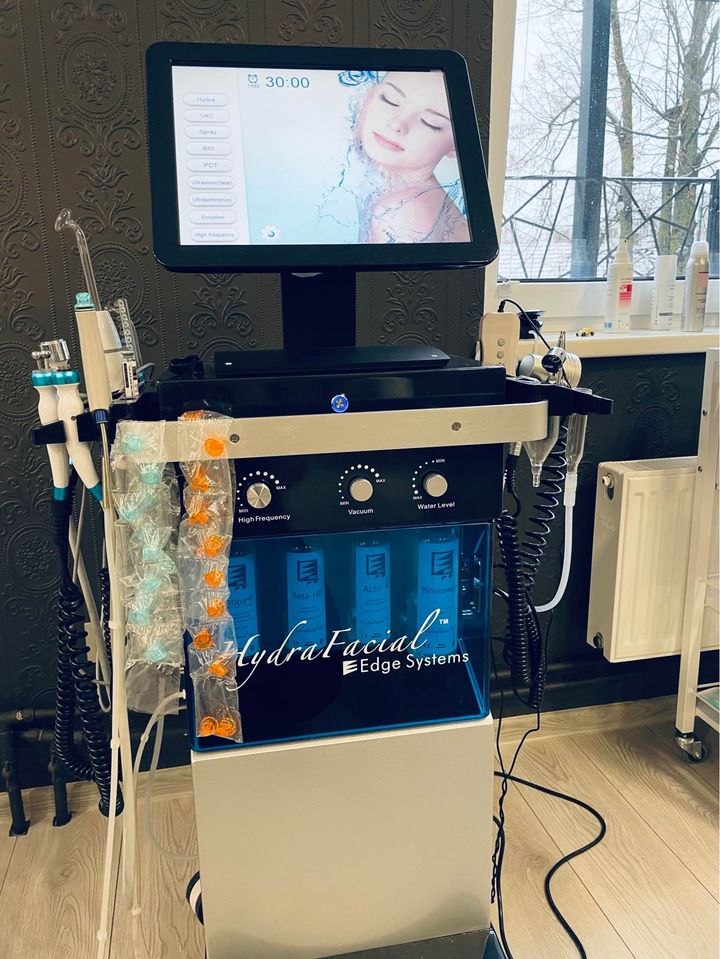 Hydra Vandens Dermabrazijos HydraFacial Aparatas 10in1 grozioplanas.lt