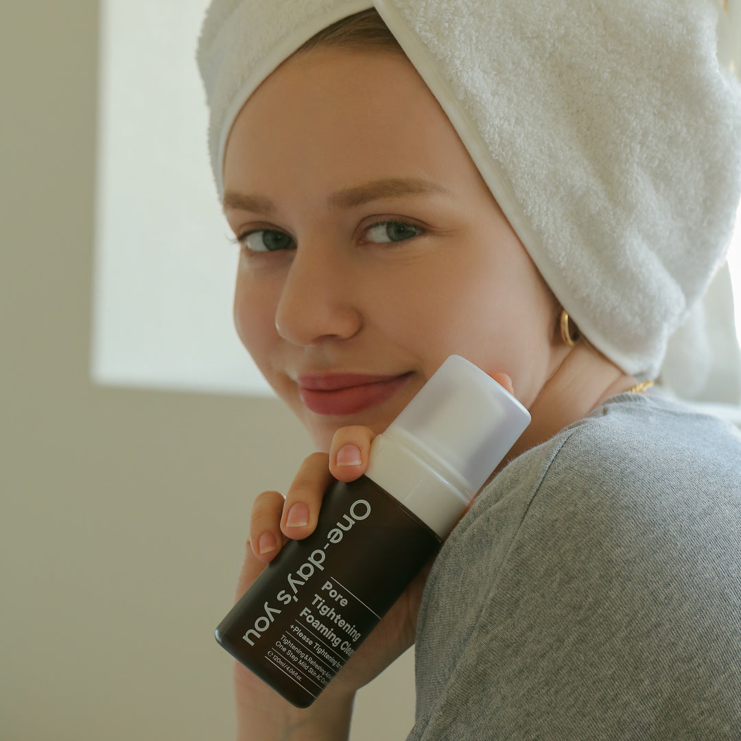 ONE-DAY'S YOU PORE TIGHTENING putojantis veido prausiklis, 120 ml grozioplanas.lt
