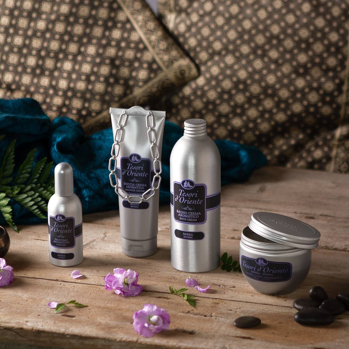 Tesori d'Oriente White Musk MUSCHIO  PUTOJANTIS VONIOS KREMAS  Baltasis muskusas 500ml