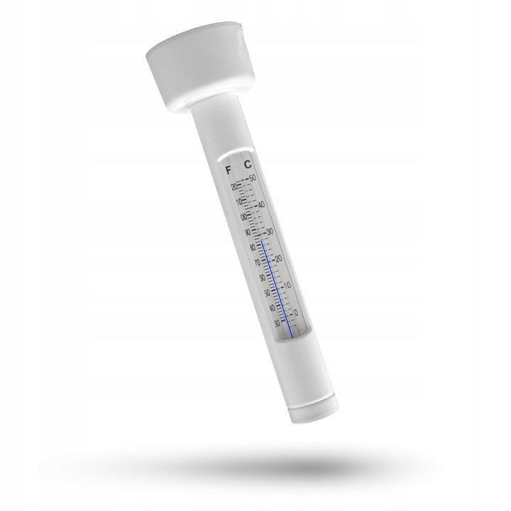 Ledo vonios vandens išleidimo žarna – tvarkingas nuleidimas į kanalizaciją ar lauko drenažą.