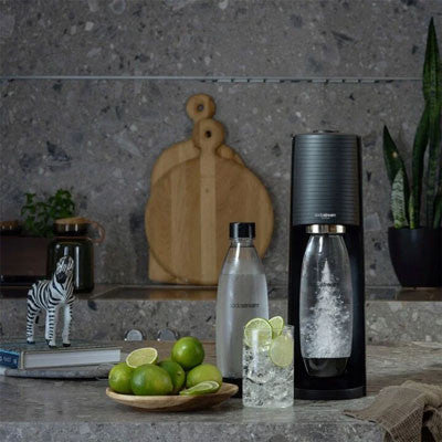 Gazuotų gėrimų gaminimo aparatas SodaStream Terra Black + 2 buteliukai grozioplanas.lt