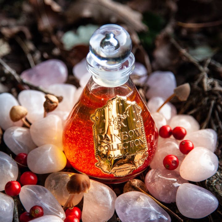 „HEARTSONG“ Putojantis Čakrų Vonios Aliejus