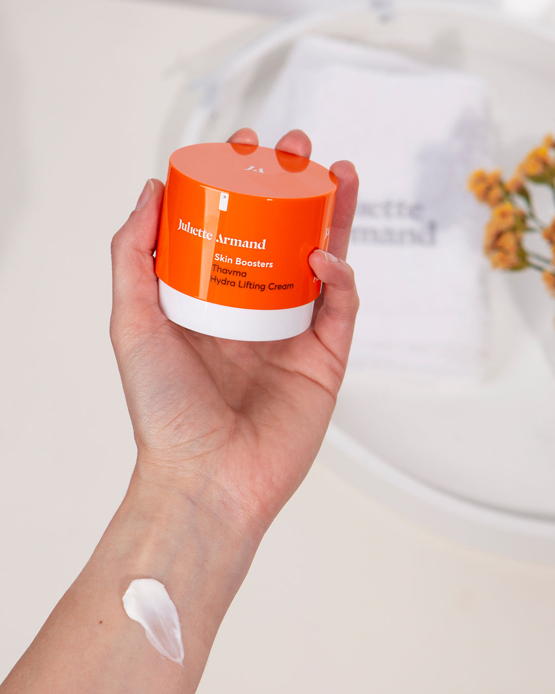 Juliette Armand „Thavma Hydra Lifting Cream“ – drėkinantis ir liftinguojantis kremas