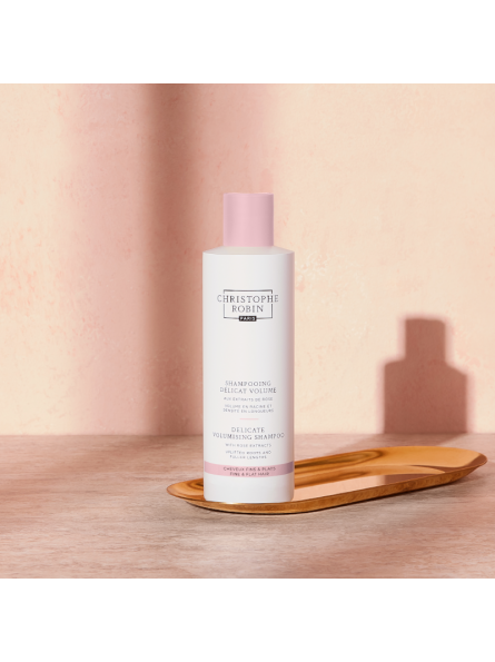 DELICATE VOLUMIZING SHAMPOO apimties suteikiantis šampūnas
