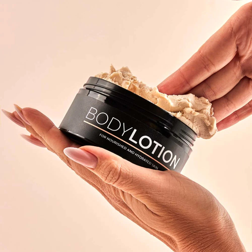 BYROKKO„Coconut Bomb&Coffee Scrub” rinkinys grozioplanas.lt