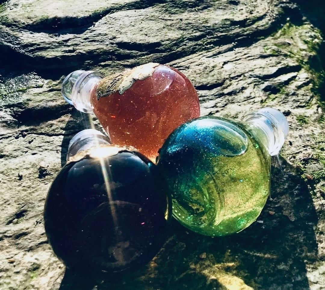 "AMETHYST" Putojantis Čakrų Vonios Aliejus grozioplanas.lt