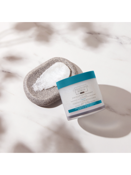 CLEANSING PURIFYING SCRUB galvos odos šveitiklis su jūros druska