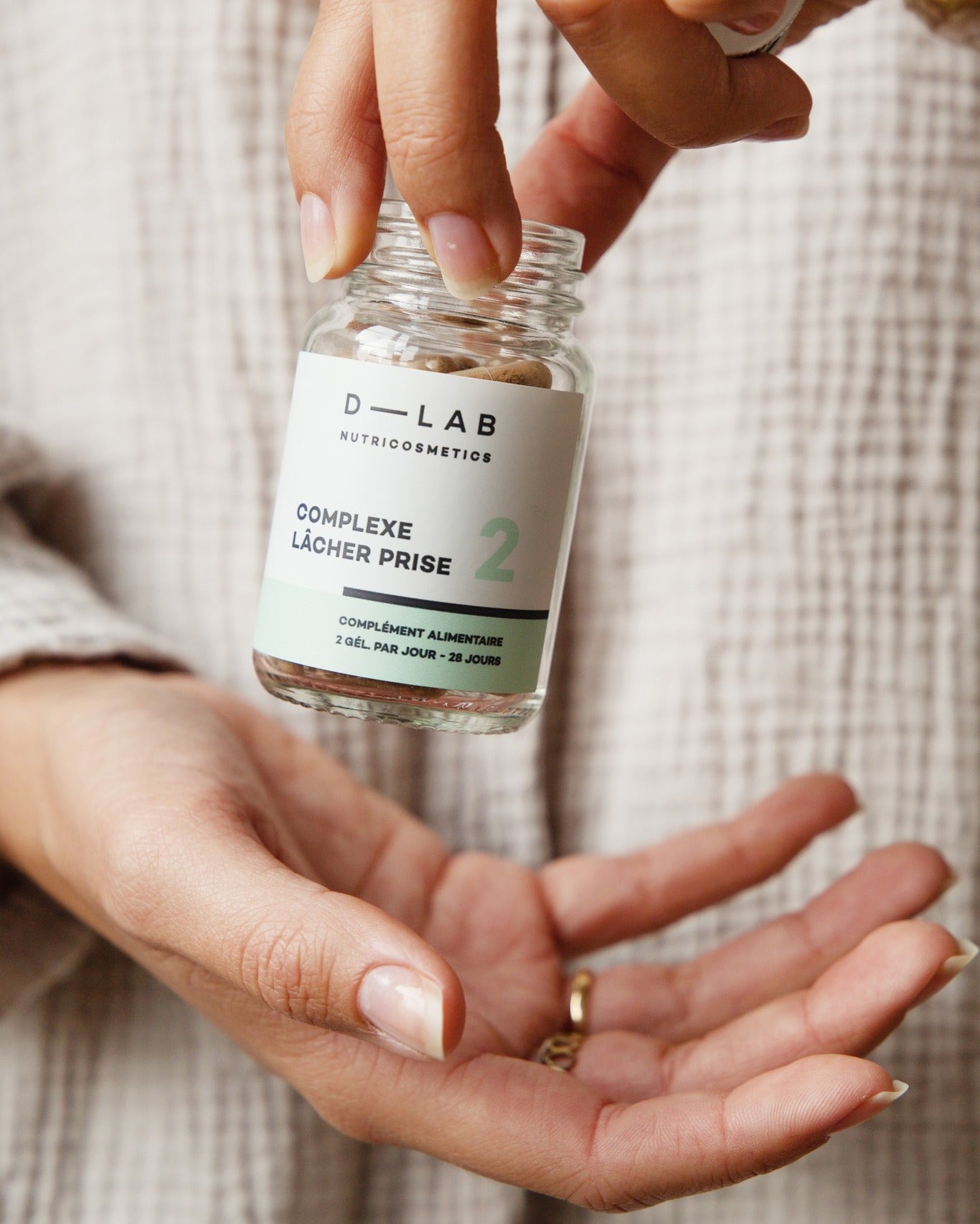 D-LAB Nutricosmetics Complexe Lacher Prise Maisto papildas streso malšinimui grozioplanas.lt