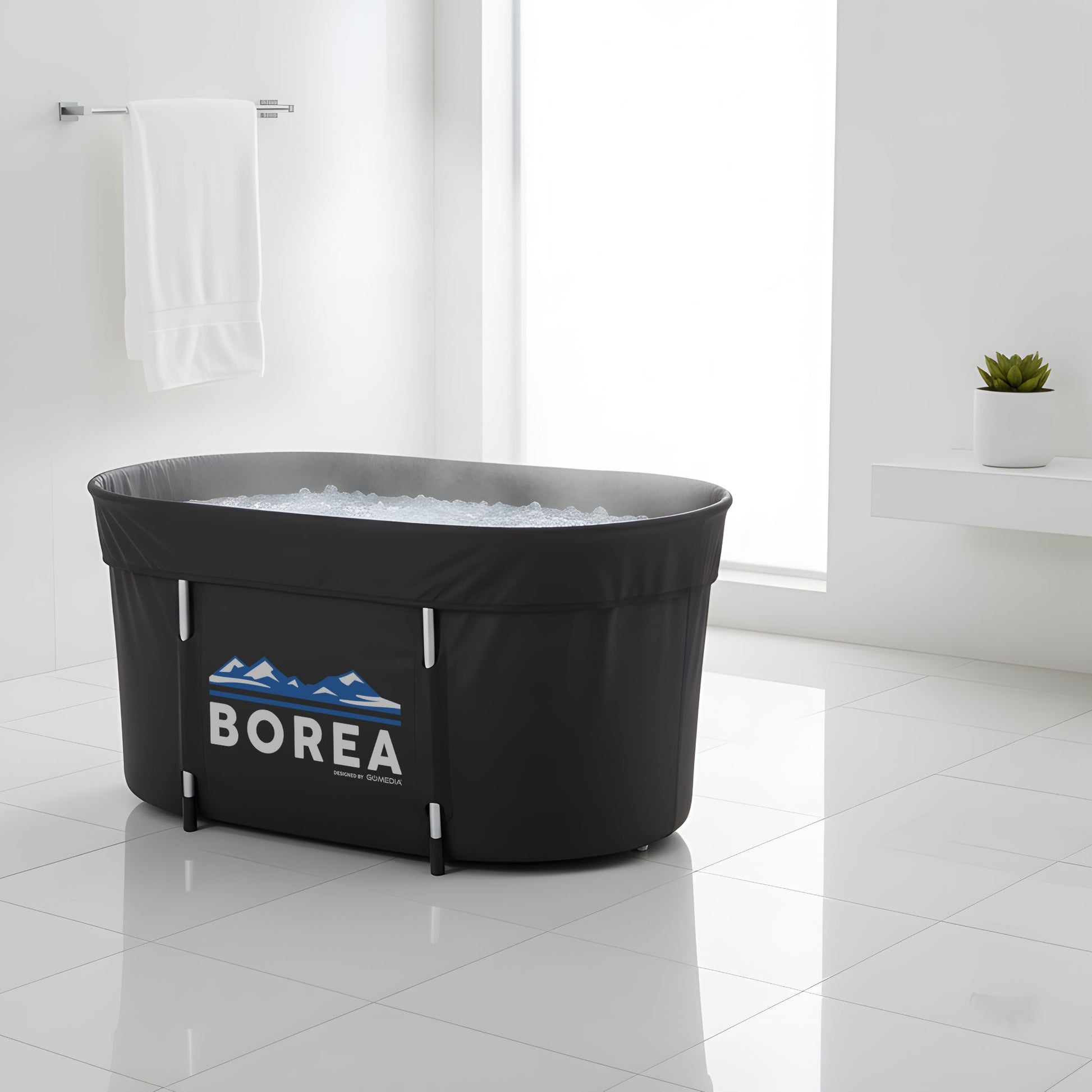 Tvirta ledo vonia grūdinimuisi – sustiprinti kraštai ir patvari daugiasluoksnė medžiaga.