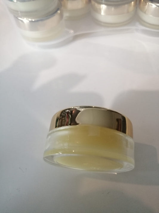 MIŠKO BIČIŲ VAŠKO LŪPŲ BALZAMAS CITRINA