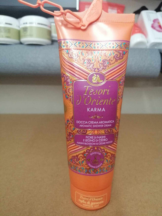 Tesori di Oriente kvepalai, balzamai, geliai, muilai, kremai minkštikliai žvakės ir vonios skysčiai grozioplanas.t