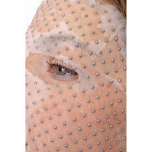 Įkelti vaizdą į galerijos rodinį, Valomoji veido kaukė Casmara Peeling Booster Sheet Mask Glycolic su AHA rūgštimis ir alavijų ekstraktu, magnetinė technologija grozioplanas.lt
