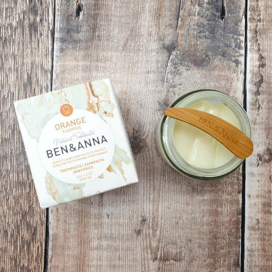 “ baltoji dantų pasta su fluoru Ben & Anna