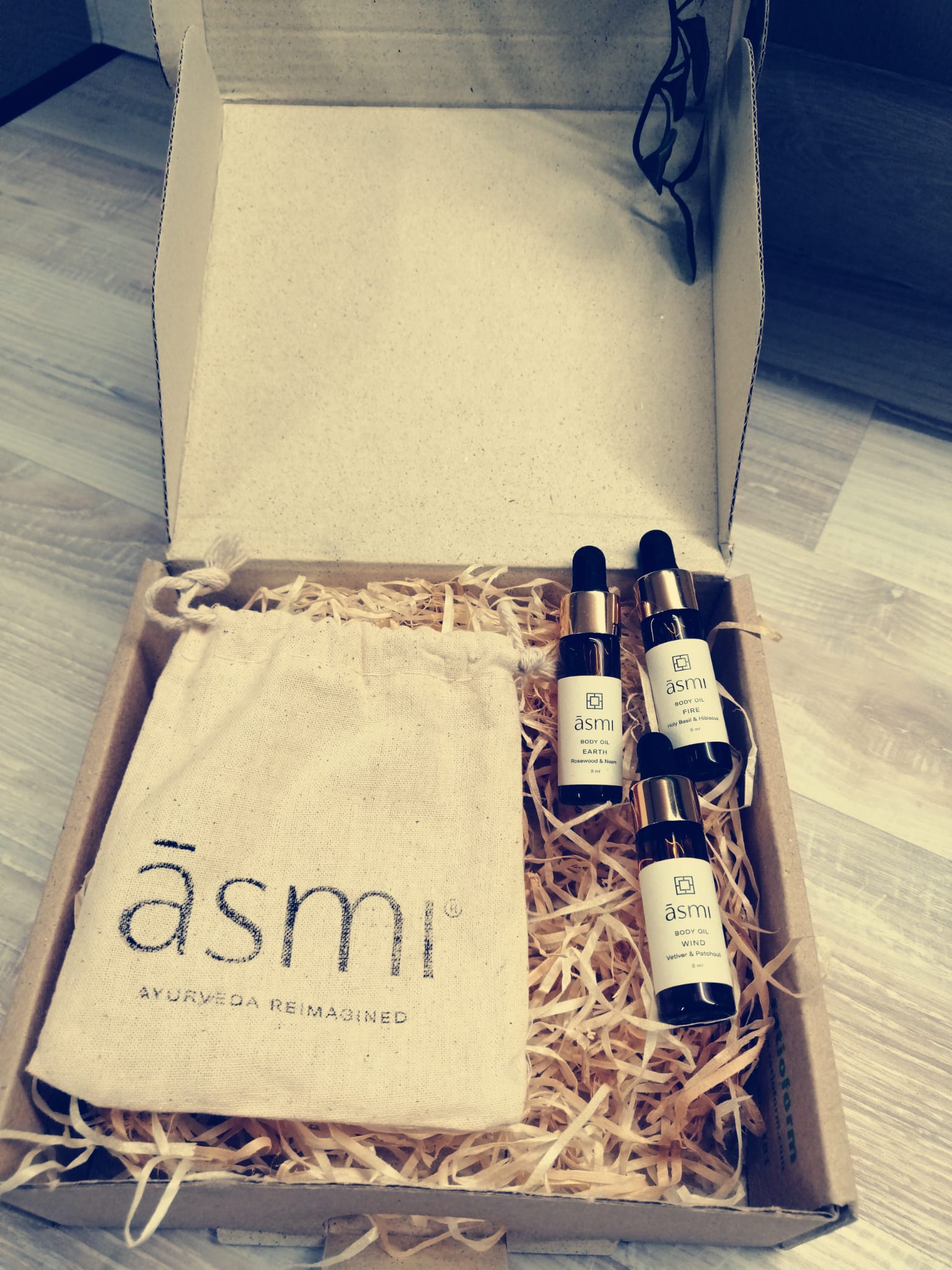 PARFUM OIL Atradimų rinkinys - vėjas, ugnis ir žemė grozioplanas.lt