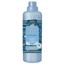 Įkelti vaizdą į galerijos rodinį, Tesori d&#39;Oriente THALASSO THERAPY Fabric Softener, Parfumuotas Skalbinių Minkštiklis 760 ml, audinių kondicionierius, Kvapnus skalbinių minkštiklis, koncentruotas skalbinių minkštiklis, aromaterapinis skalbinių minkštiklis, ilgai išliekantis gaivus kvapas
